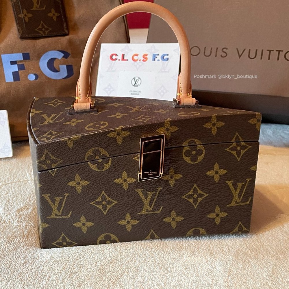 ❌SOLD❌ New LOUIS VUITTON x FRANK GEHRY Twist Box Bag